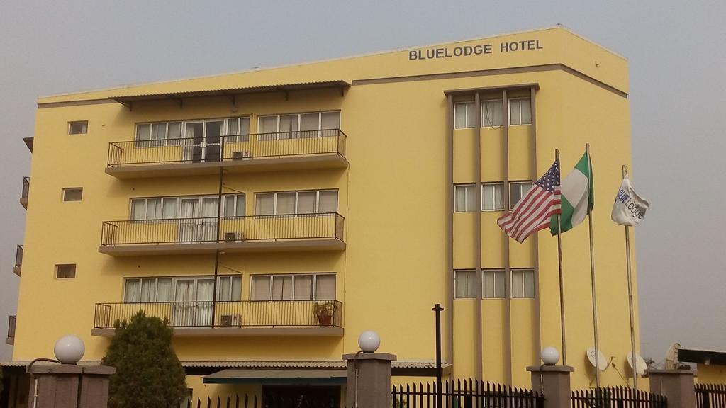 Blue Lodge Hotel Лагос Экстерьер фото